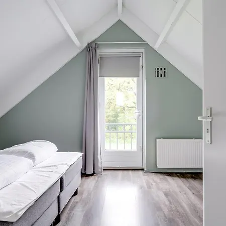 6 - Persoons Area 44 Holiday home Ewijk