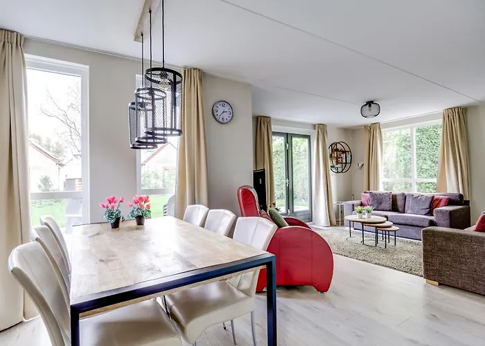 6 - Persoons Area 44 بيت للعطل Ewijk