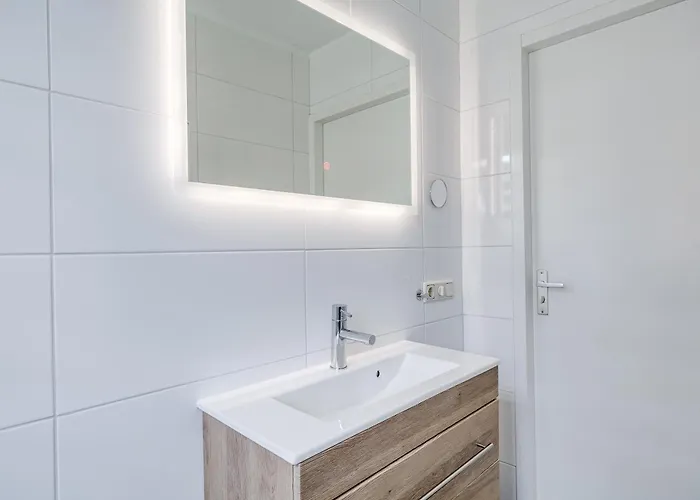 6 - Persoons Area 44 بيت للعطل Ewijk