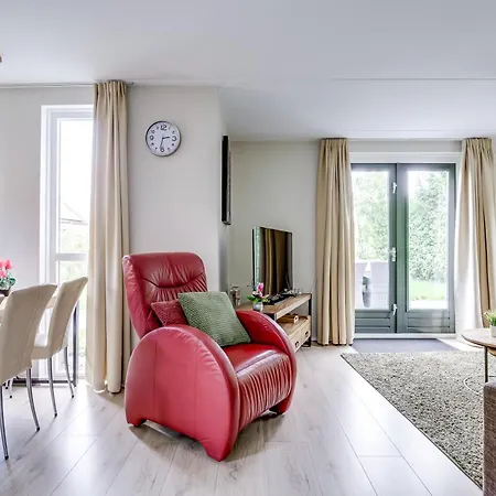 6 - Persoons Area 44