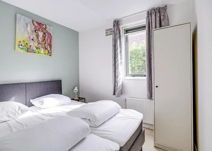 6 - Persoons Area 44